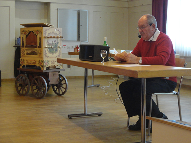 Hans Schmidiger liest aus seinem neusten Buch «Starcher Tubak»